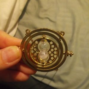 Harry potter time turner necklace